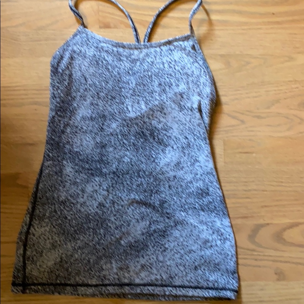 Lululemon work out tank with built in bra